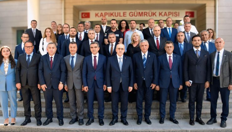 UND, Kapıkule’de Sınır Geçişlerindeki Tıkanıklıkları Masaya Yatırdı