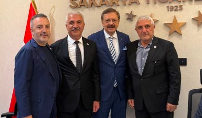 Abdurrahman Aslantaş, TOBB Başkanı Rifat Hisarcıklıoğlu ile Sakarya’da Bir Araya Geldi