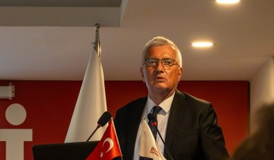 YÖKAK Başkanı Prof. Dr. Ümit Kocabıçak’tan İstanbul Rumeli Üniversitesi’ne Akreditasyon Tebrik Ziyareti