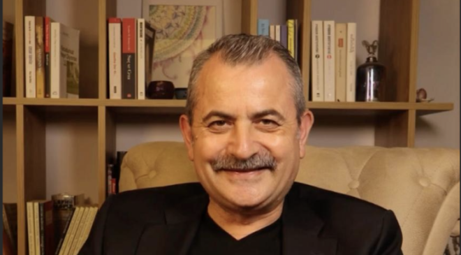 Patronun Masasından Sistemin Aklına: