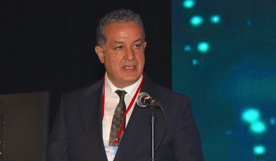 İZDO Başkanı Atinel: “Diş Hekimliğinde Nicelik Değil, Nitelik Esas Alınmalı”