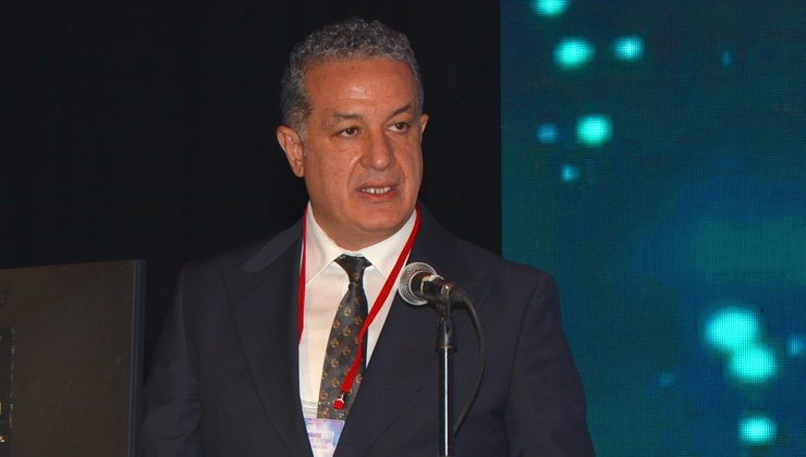 İZDO Başkanı Atinel: “Diş Hekimliğinde Nicelik Değil, Nitelik Esas Alınmalı”