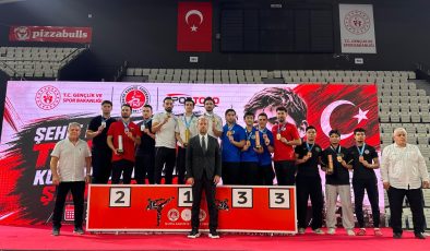 Gaziosmanpaşa’nın Karatecileri Türkiye Şampiyonası’nda Kürsüyü Bırakmadı