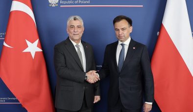 Türkiye-Polonya Ticaretinde Yeni Hedef: 15 Milyar Dolar