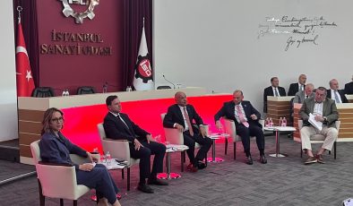 TÜRK SANAYİSİ İÇİN KRİTİK UYARI: “ERKEN SANAYİSİZLEŞME TEHLİKESİYLE KARŞI KARŞIYAYIZ”