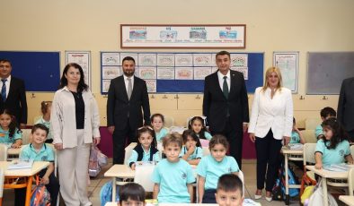KÂĞITHANE’DE İLK DERS ZİLİ HEYECANI