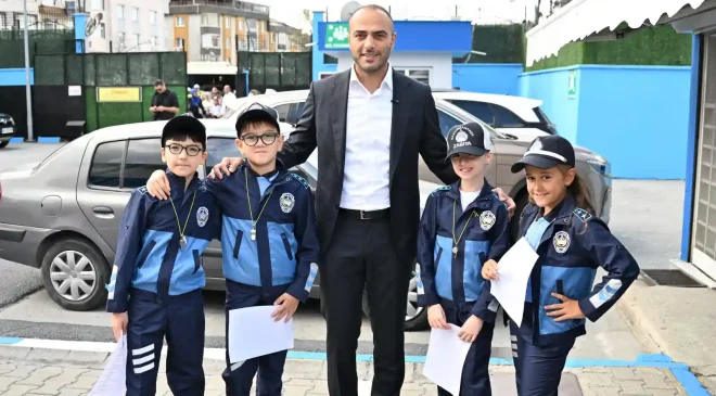 GAZİOSMANPAŞA’DA İLK ZİL ÇALDI, OKULLARDA DENETİMMESAİSİ BAŞLADI