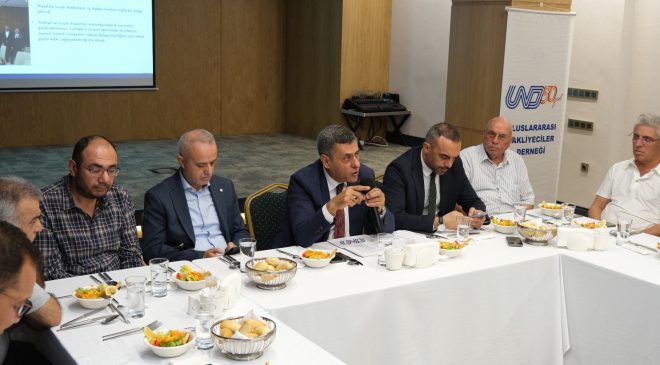 Aras’tan Konya’da nakliyecilere kritik uyarılar: “MALİYETİNİZİ DOĞRU HESAPLAYIN”
