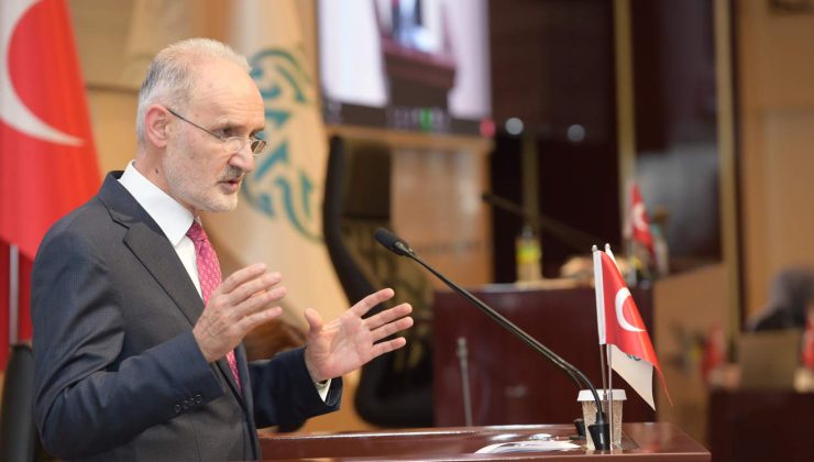 Şekib Avdagiç’ten Ekonomide YENİ Dönem Çağrısı: “ENFLASYONU Düşürürken Üretimi KAYBEDEMEYİZ”
